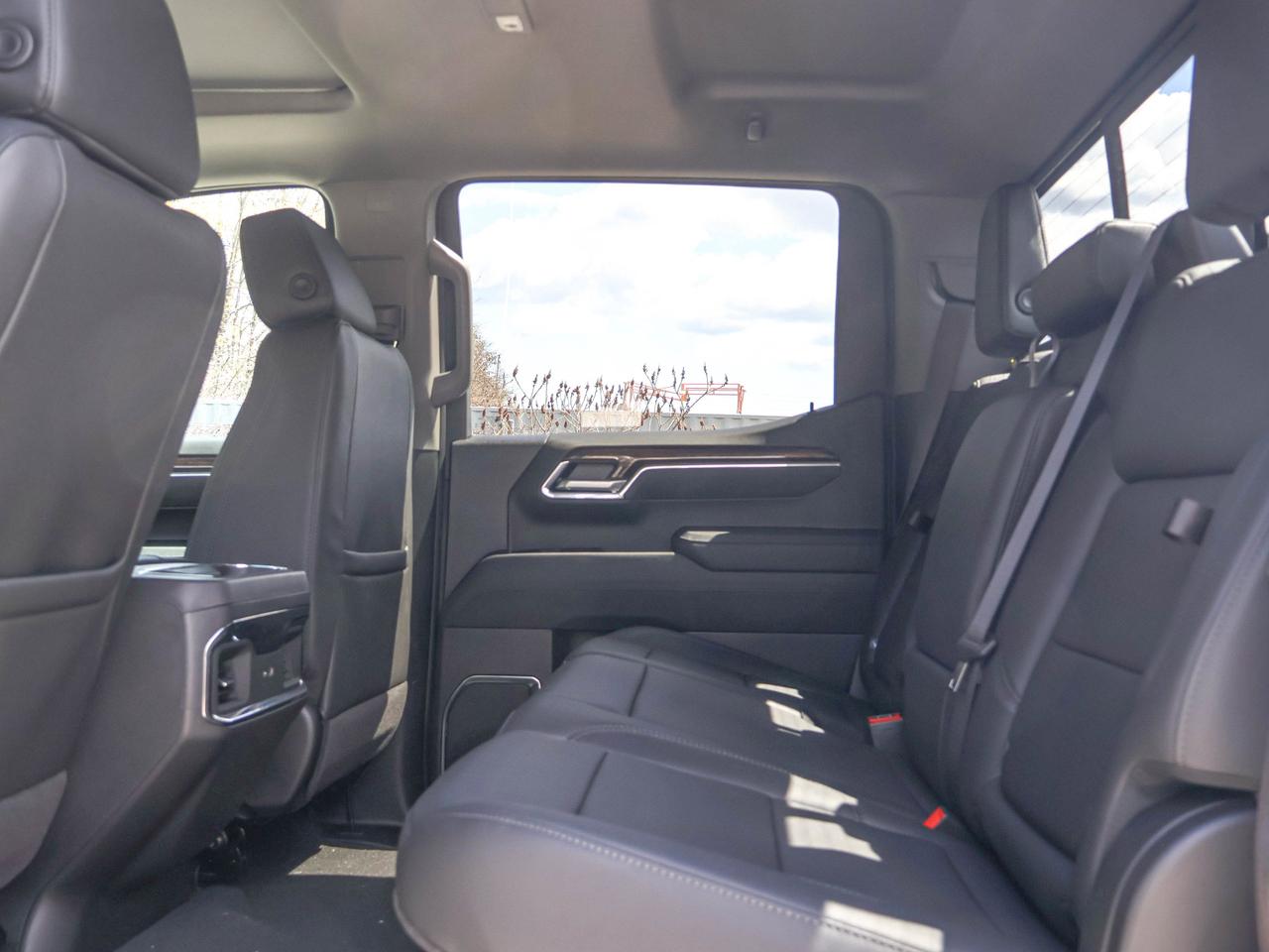 2026 GMC Sierra 1500 ELEVATION Photo
