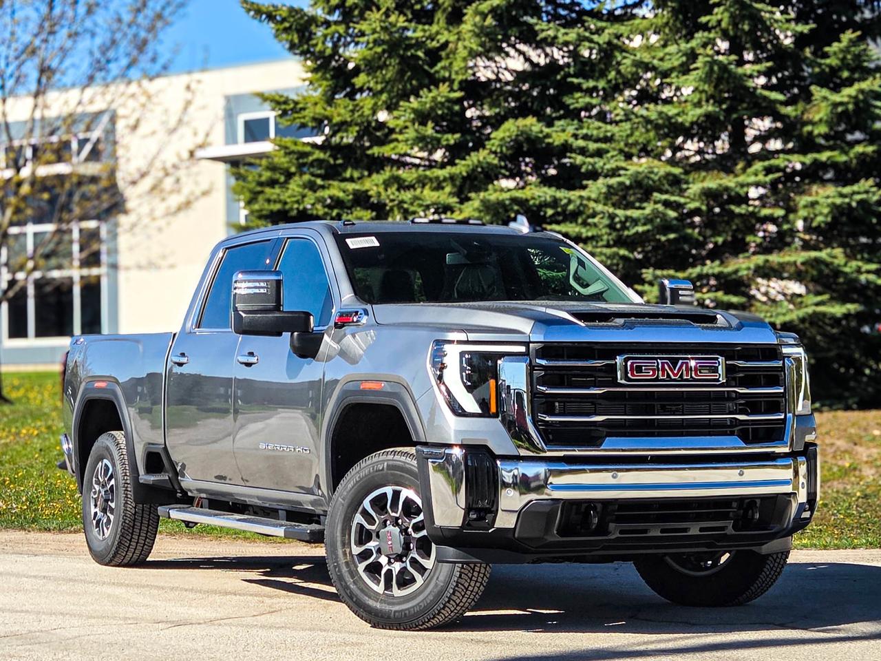 2026 GMC SIERRA 2500HD SLT Photo