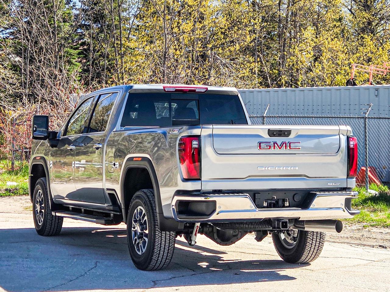 2026 GMC SIERRA 2500HD SLT Photo