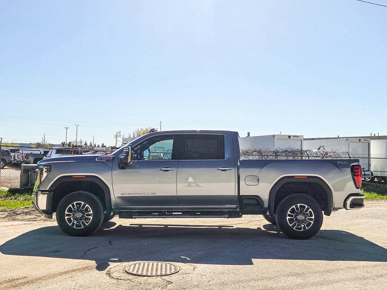 2026 GMC SIERRA 2500HD SLT Photo