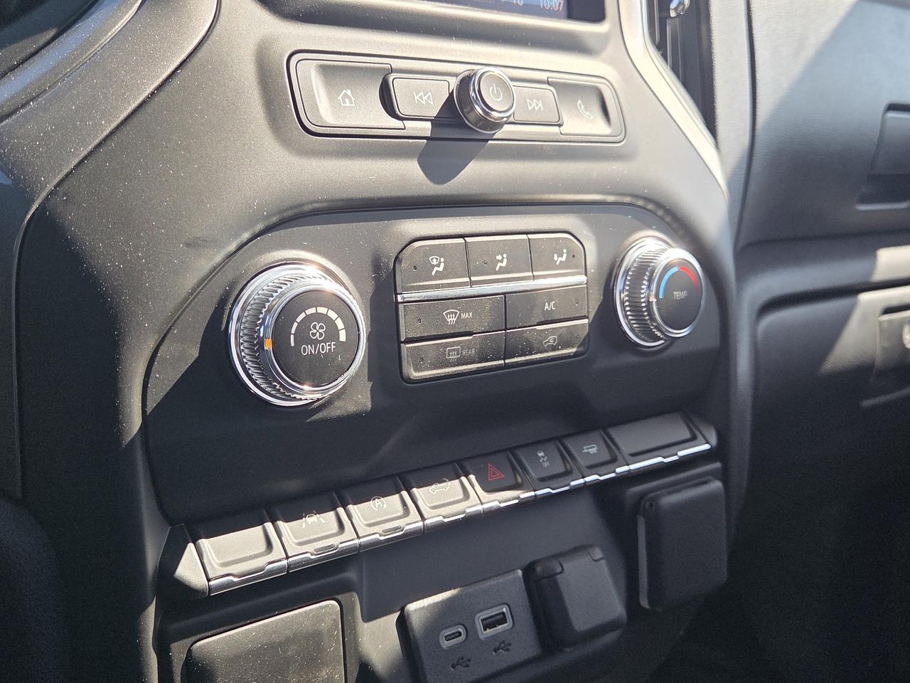 2026 GMC Sierra 1500 PRO Photo