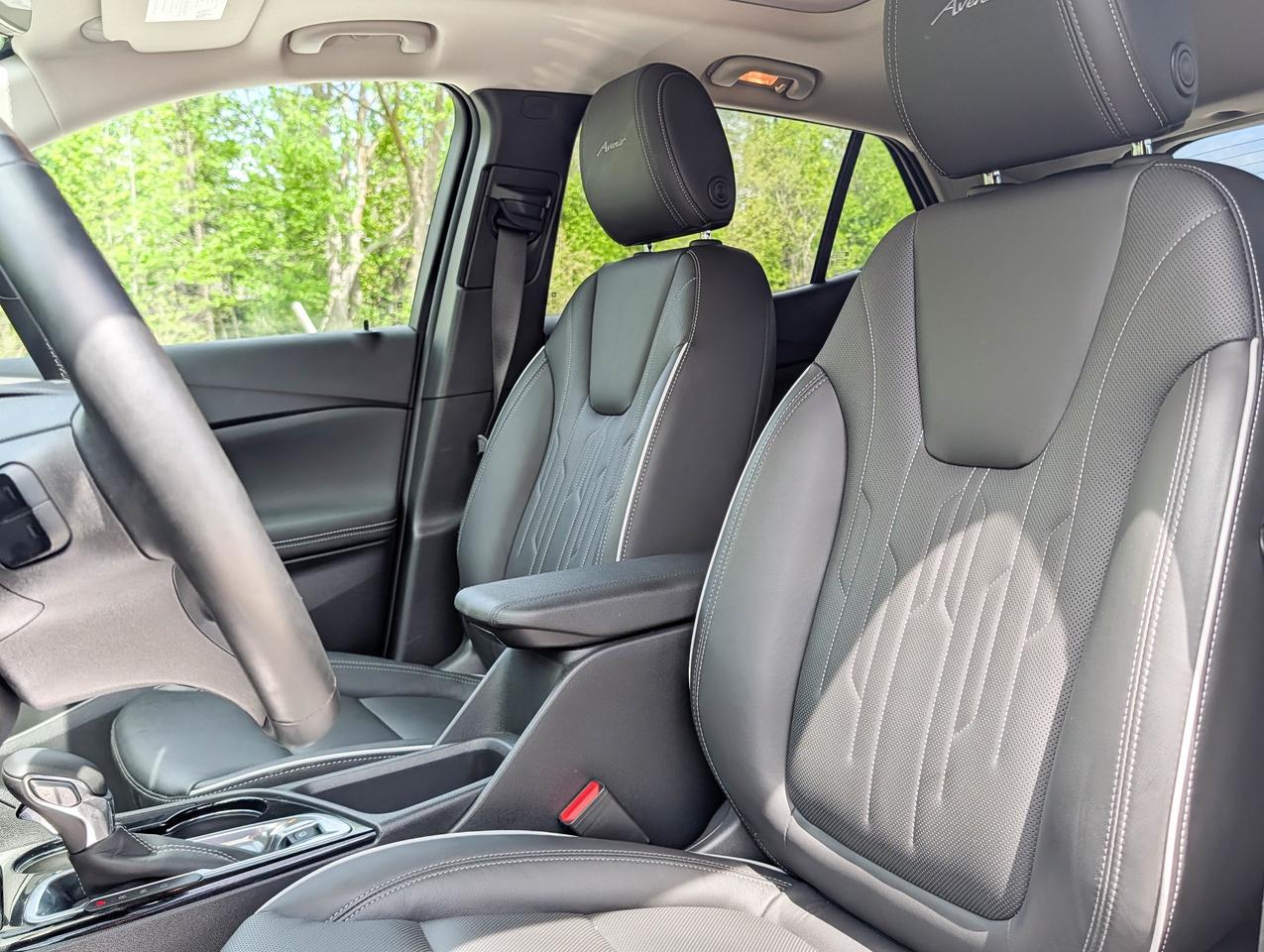 2024 Buick Encore GX Avenir Photo