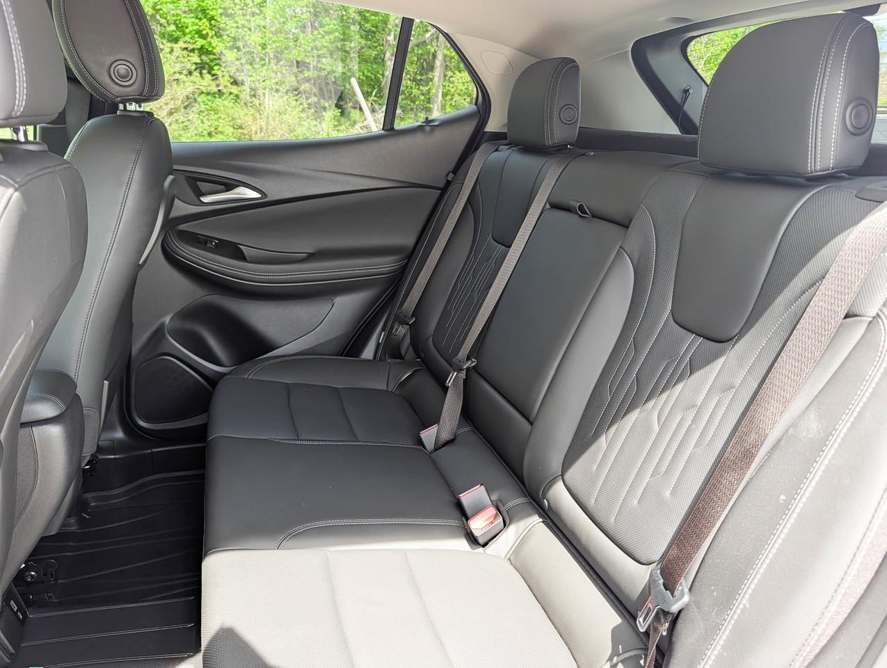 2024 Buick Encore GX Avenir Photo