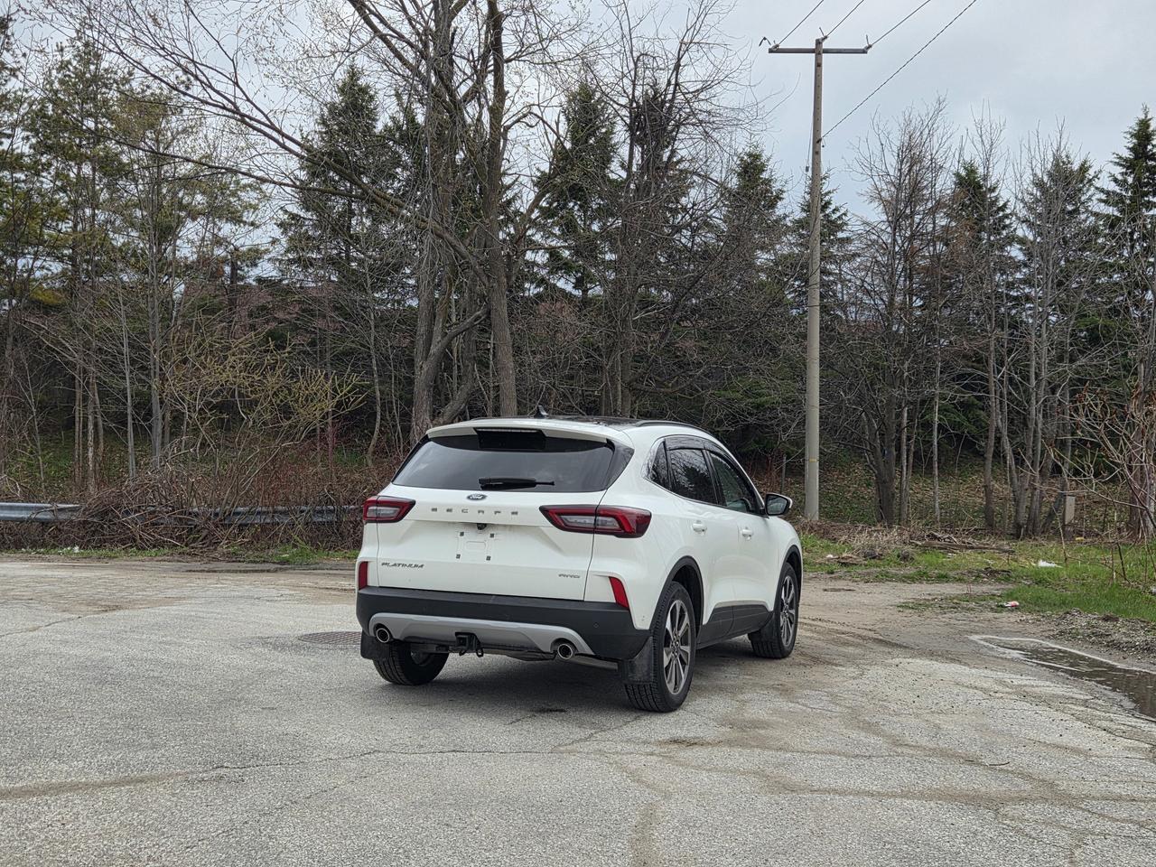 2024 Ford Escape Platinum Photo