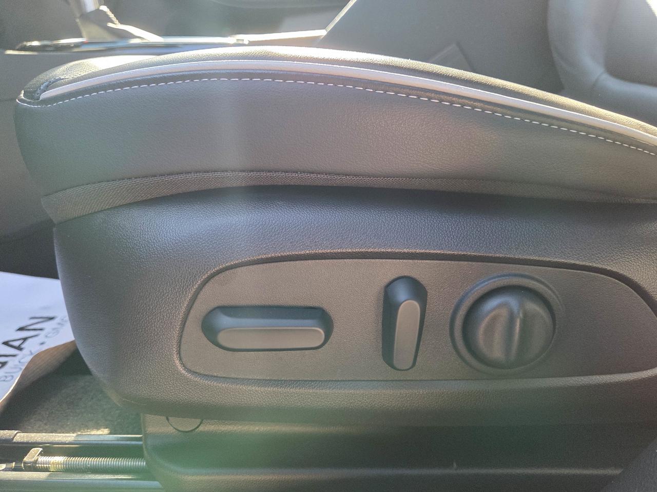 2024 Buick Encore GX Avenir Photo