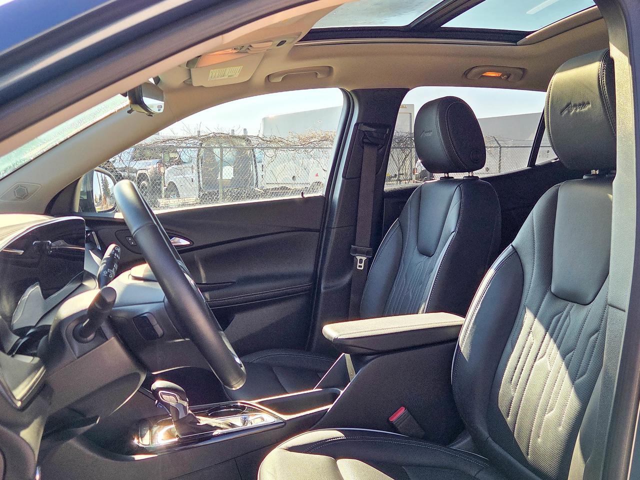 2024 Buick Encore GX Avenir Photo