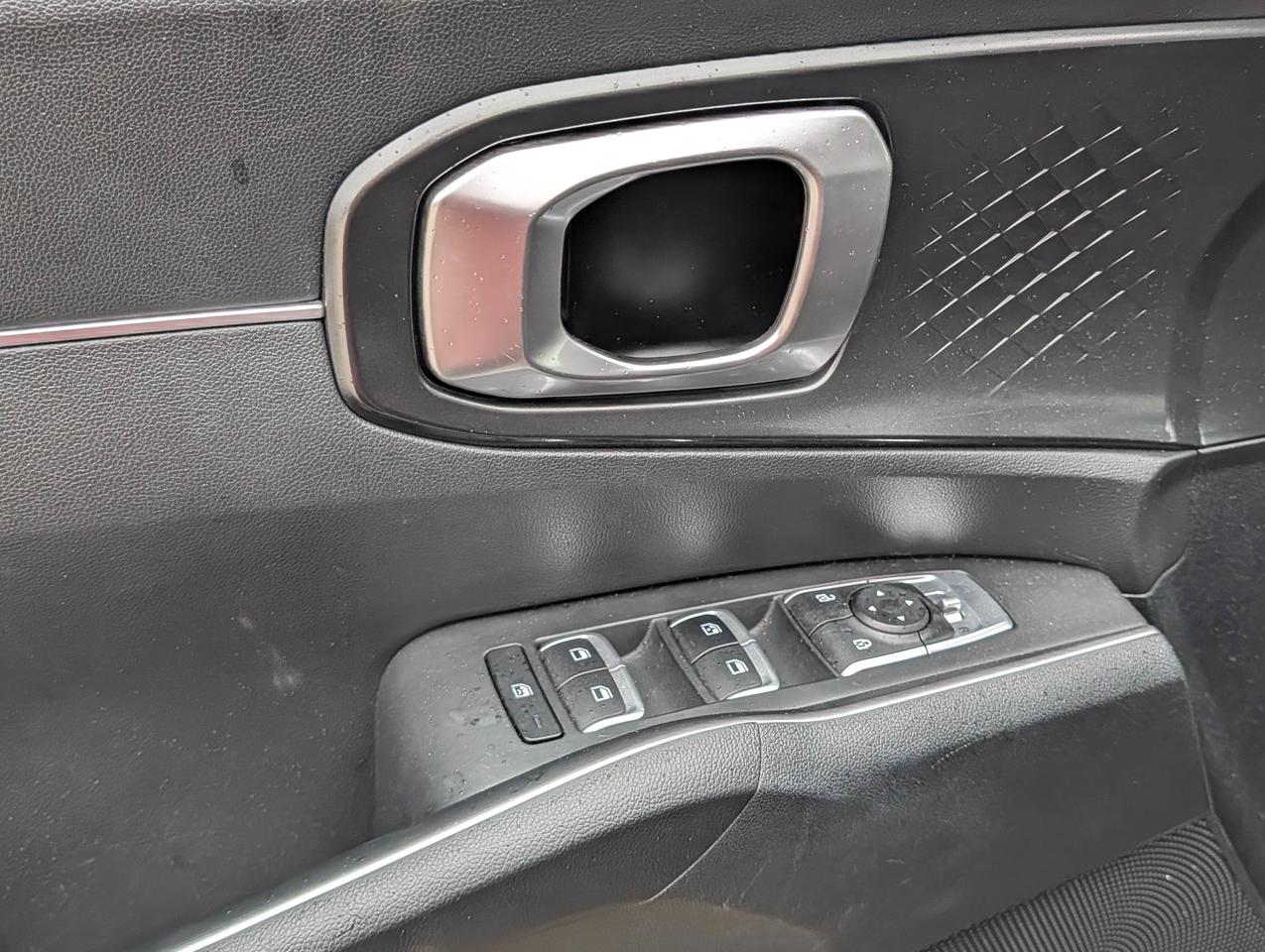 2023 Kia Sorento LX Premium Photo