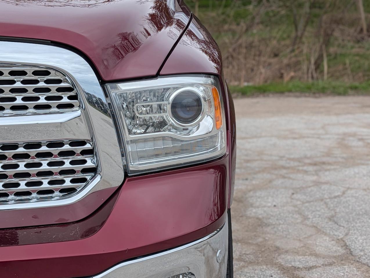 2018 RAM 1500 Laramie Photo