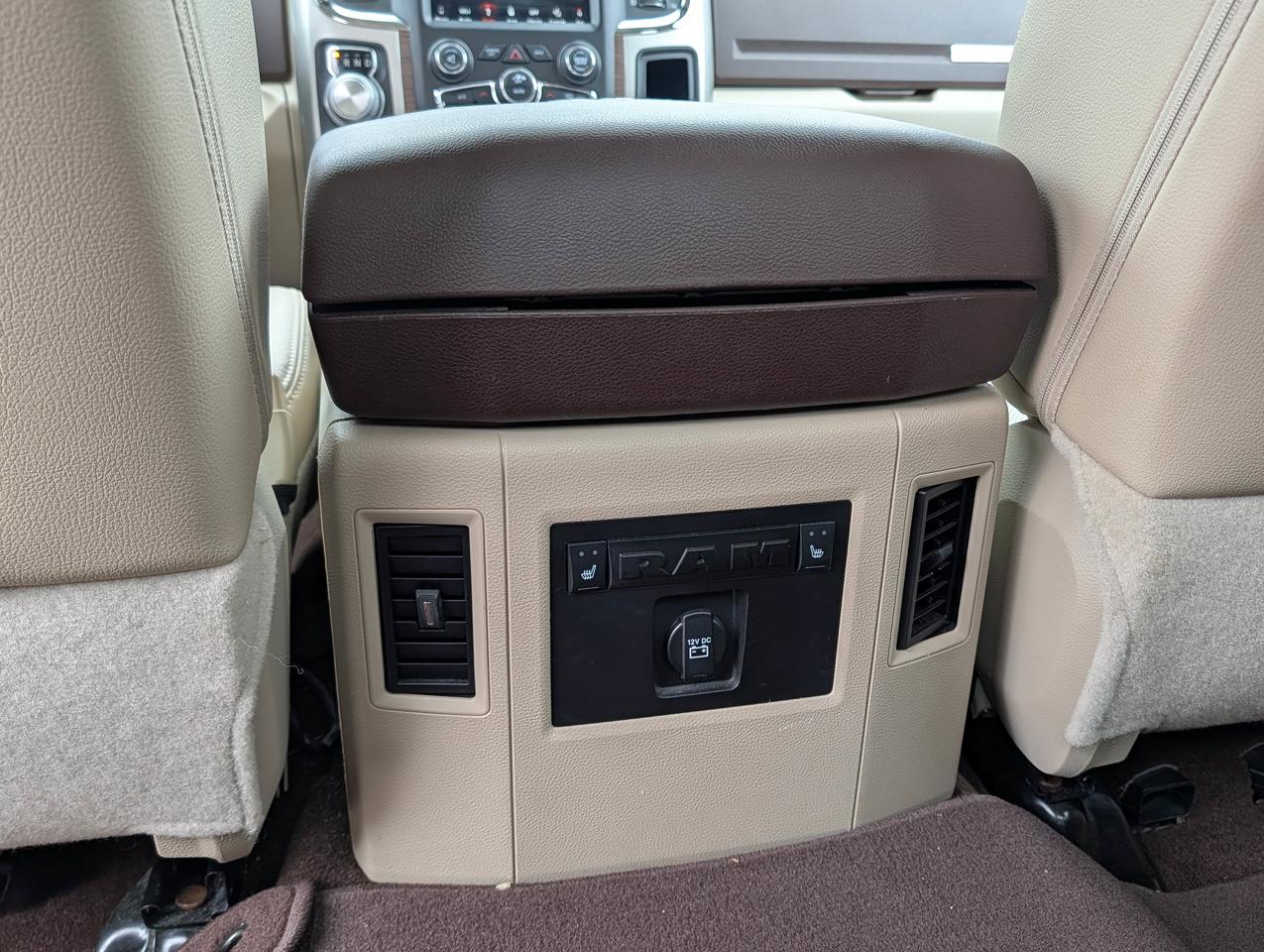 2018 RAM 1500 Laramie Photo