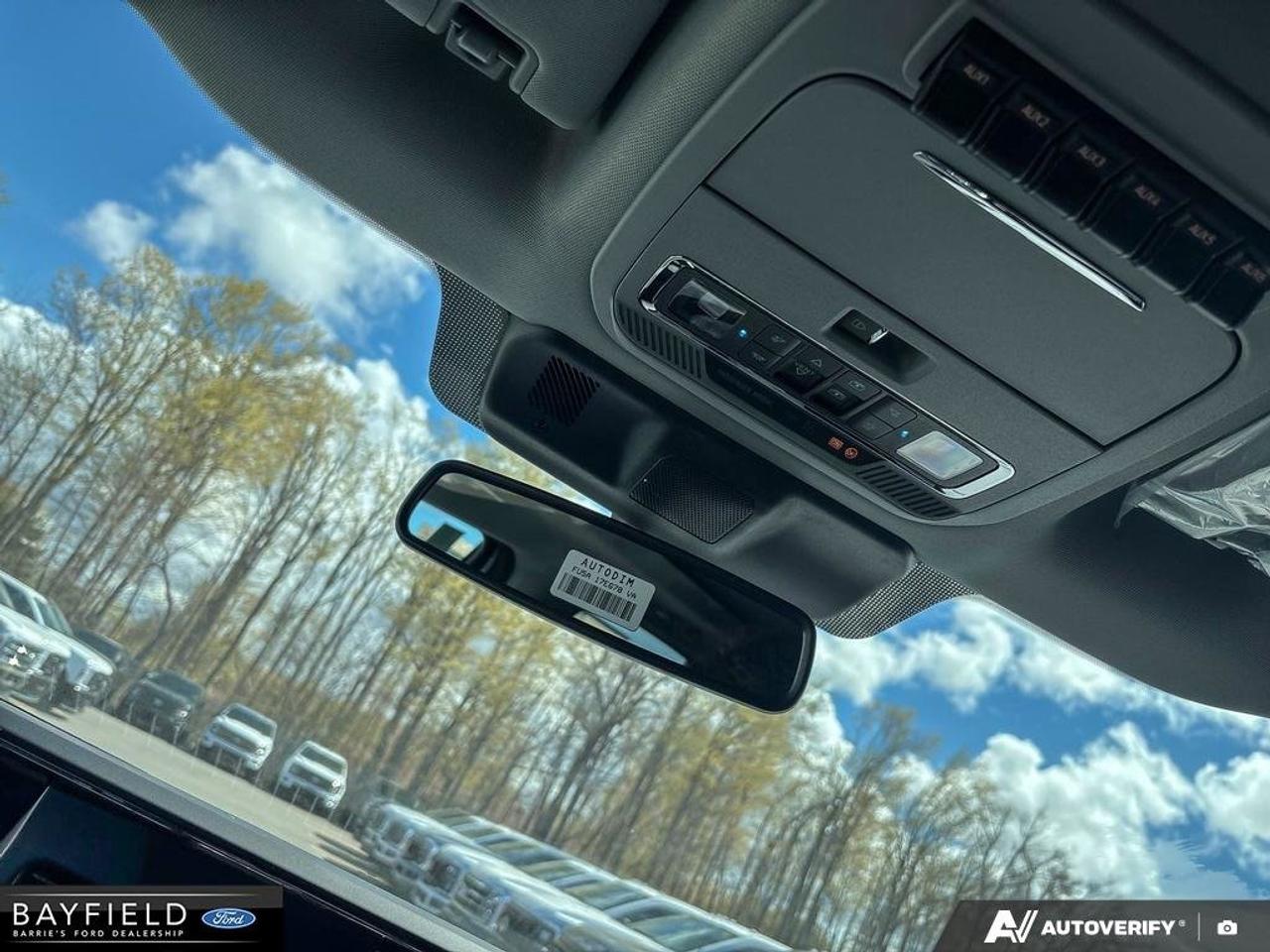 2026 Ford SUPER DUTY F-250 SRW LARIAT 4WD Crew Cab 6.75' Box Photo