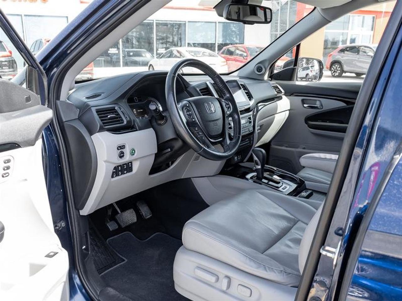 2019 Honda Ridgeline TOURING Photo