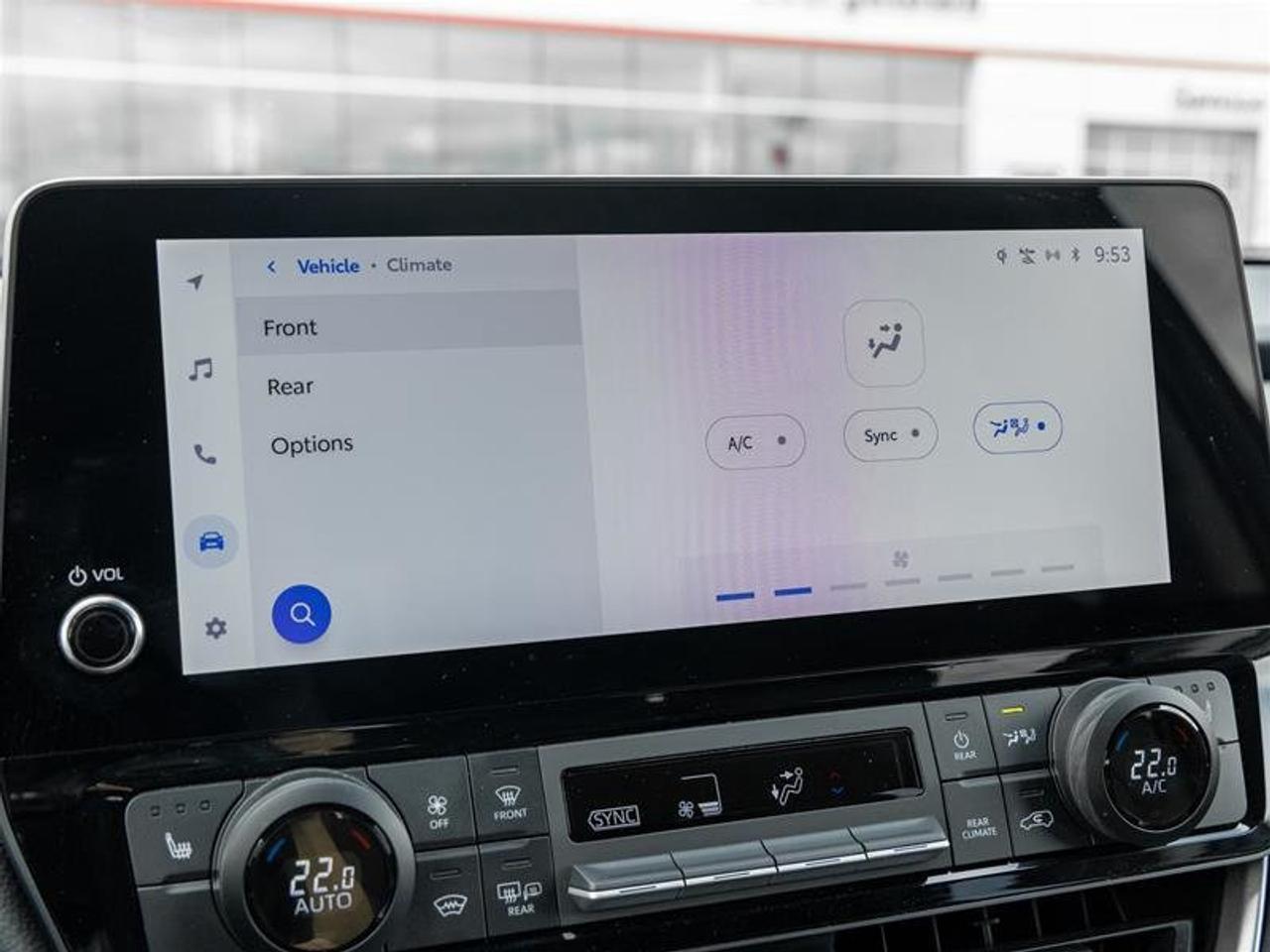 2025 Toyota Grand Highlander Hyb rid XLE AW Heated Seats| Tri-zone Climate| Backup Camera| Wireless Charging| XLE| AWD Photo
