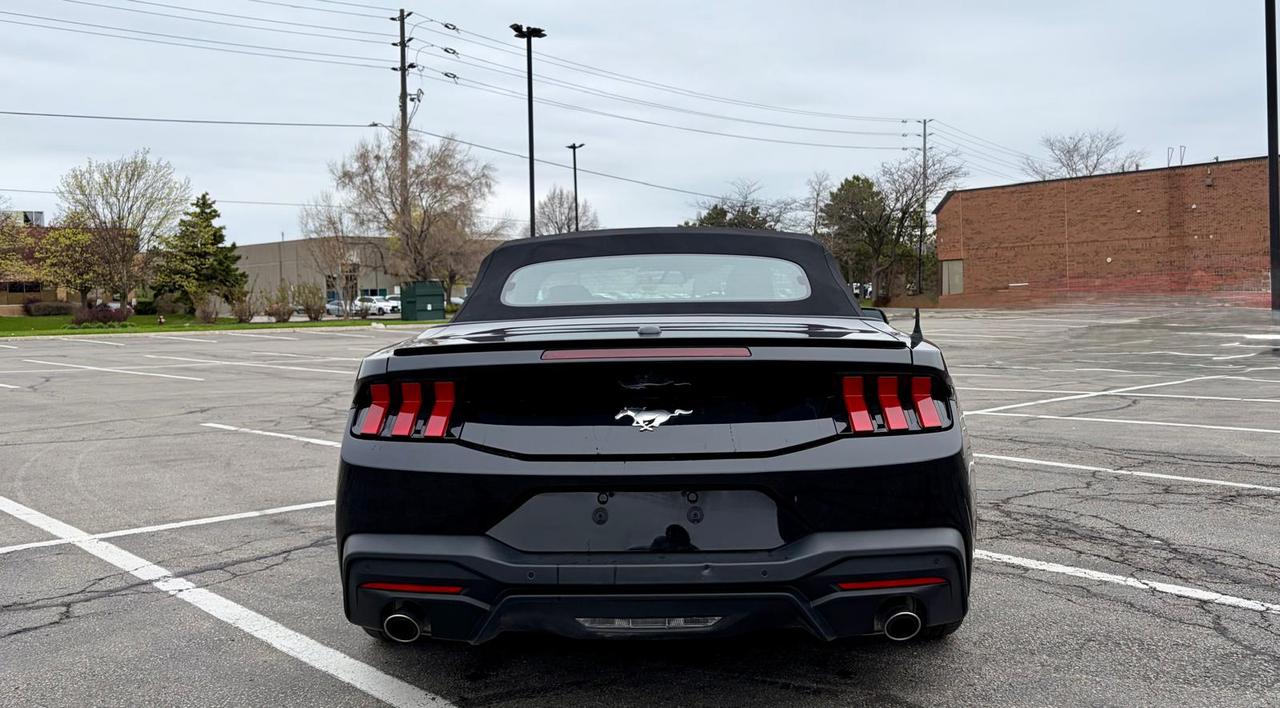 2024 Ford Mustang EcoBoost Premium Convertible Photo3