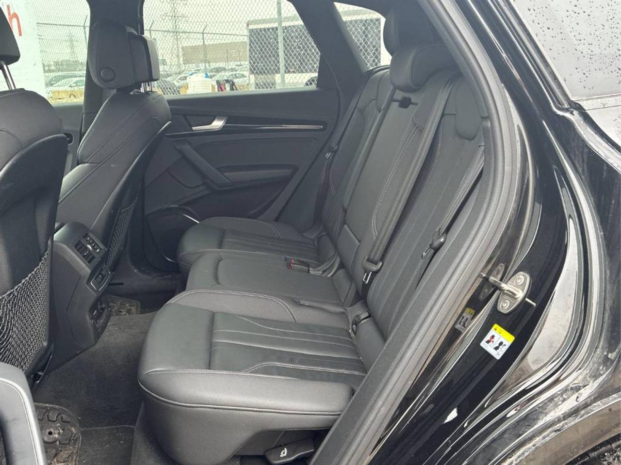2021 Audi Q5 PROGRESSIV - AWD, LEATHER SEATS, HEATED STR WHEEL! Photo