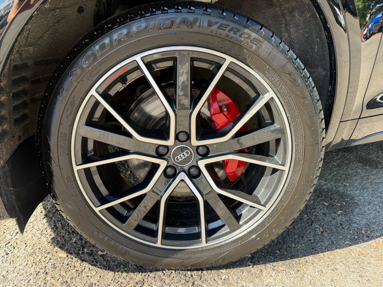 2021 Audi Q5 PROGRESSIV - AWD, LEATHER SEATS, HEATED STR WHEEL! - Photo #16