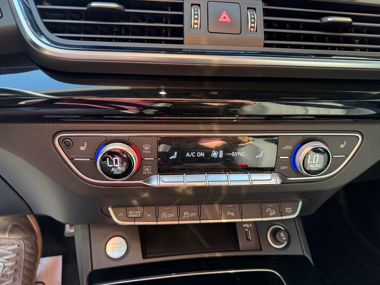 2021 Audi Q5 PROGRESSIV - AWD, LEATHER SEATS, HEATED STR WHEEL! - Photo #37