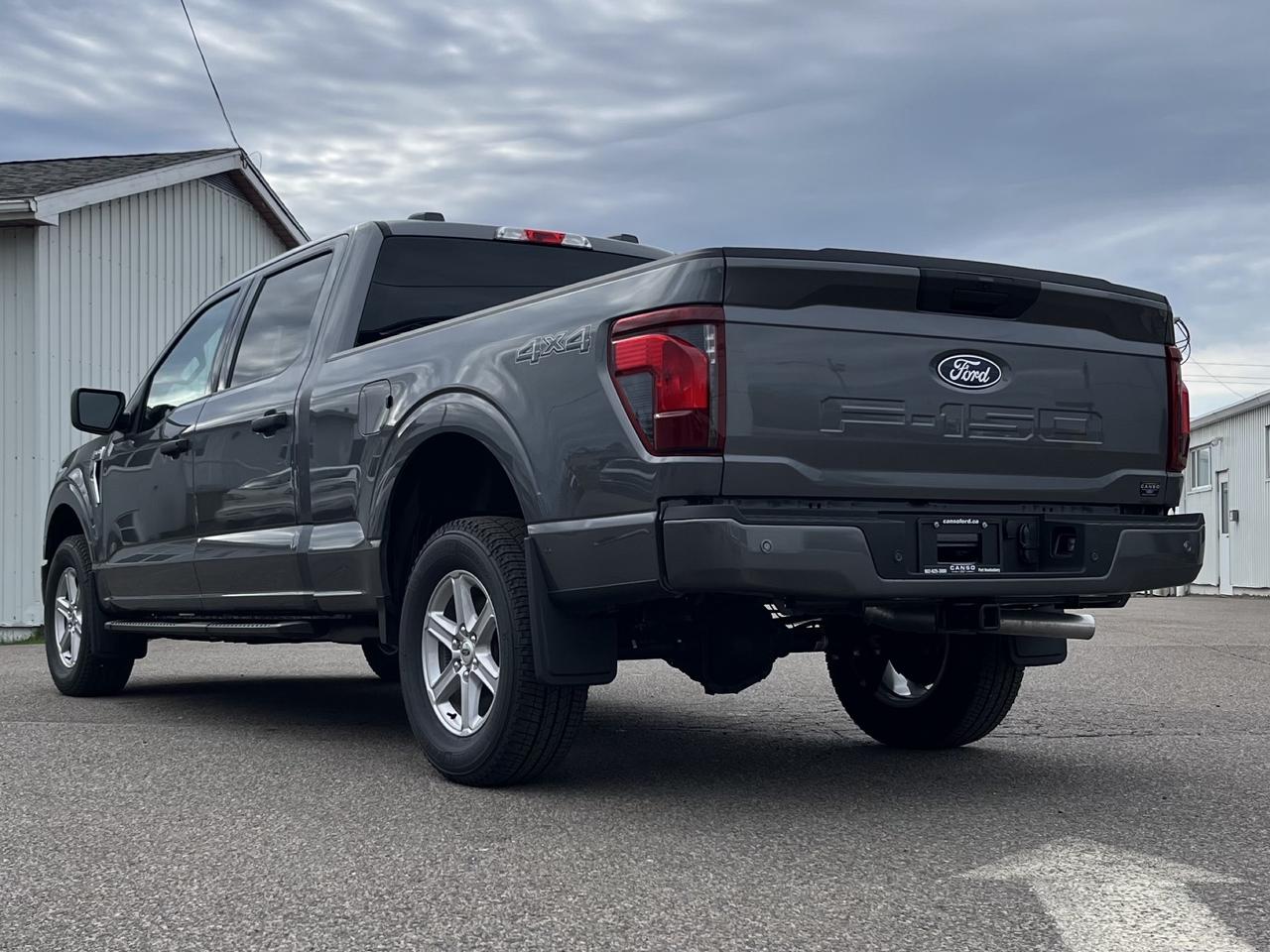 2026 Ford F-150 XLT 4WD SuperCrew 6.5' Box Photo4