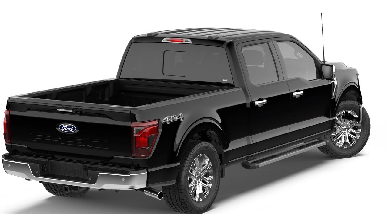 2026 Ford F-150 XLT 4WD SuperCrew 6.5' Box Photo2