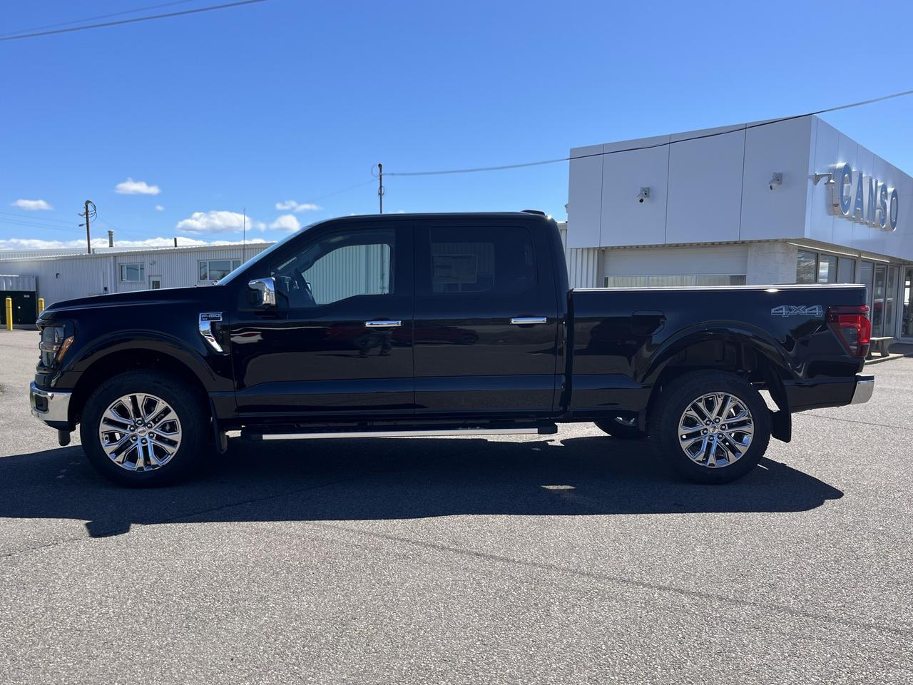2026 Ford F-150 XLT 4WD SuperCrew 6.5' Box Photo3
