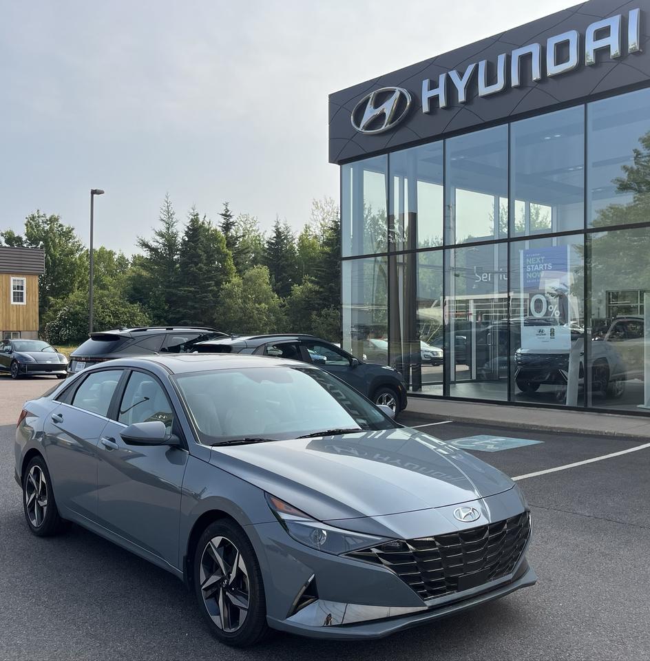 2021 Hyundai Elantra UL TWO TONES INT.