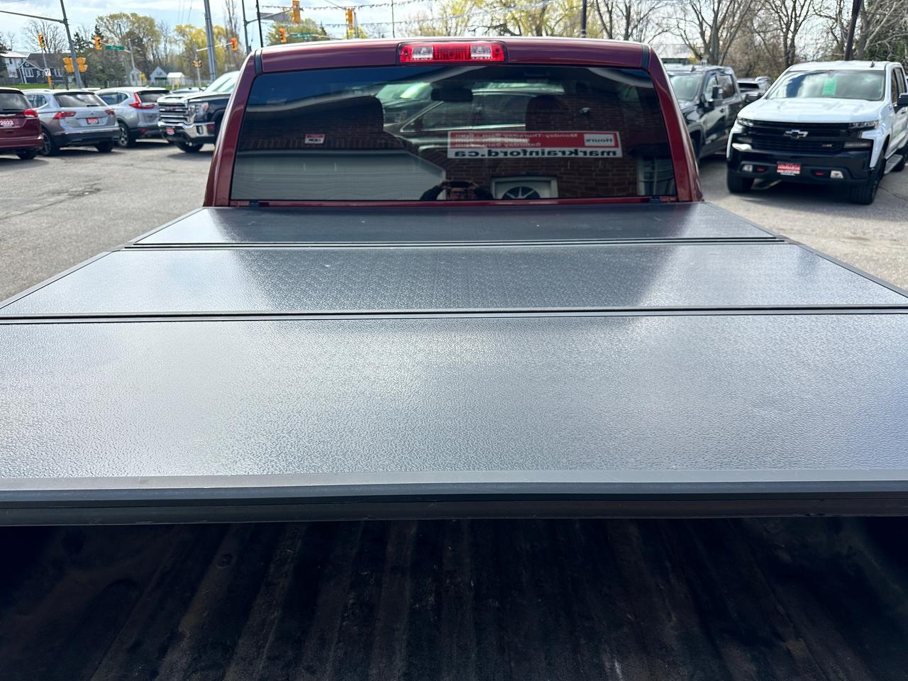 2020 RAM 1500 Classic Express4x4Crew HEMI HTD-Cloth CarPlay RvCam Remote Photo