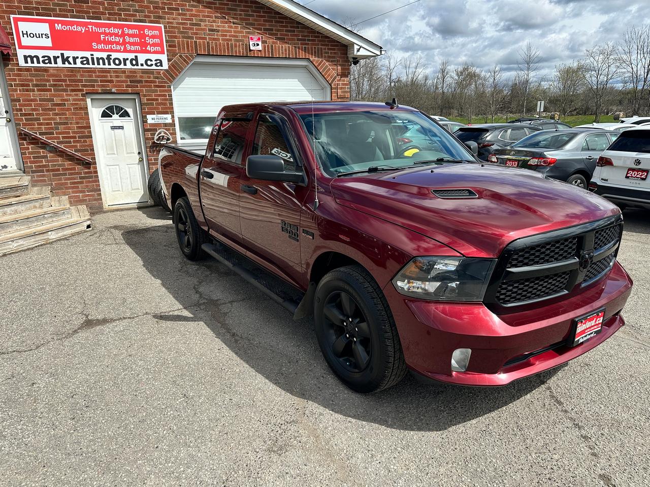 2020 RAM 1500 Classic Express4x4Crew HEMI HTD-Cloth CarPlay RvCam Remote Photo