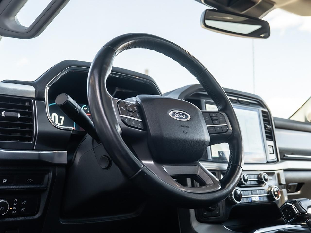 2022 Ford F-150 Lariat Photo16