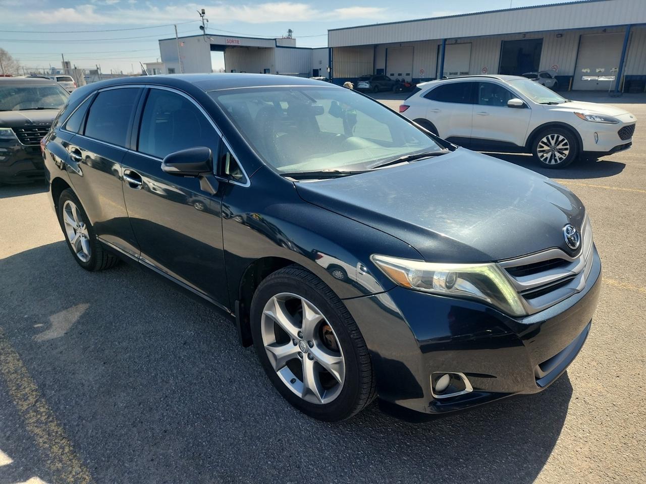 Used 2013 Toyota Venza AWD/V6 for sale in Toronto, ON