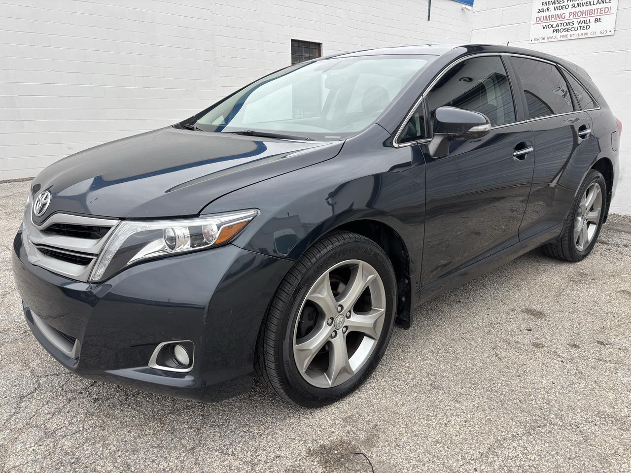 2013 Toyota Venza AWD/V6 - Photo #1