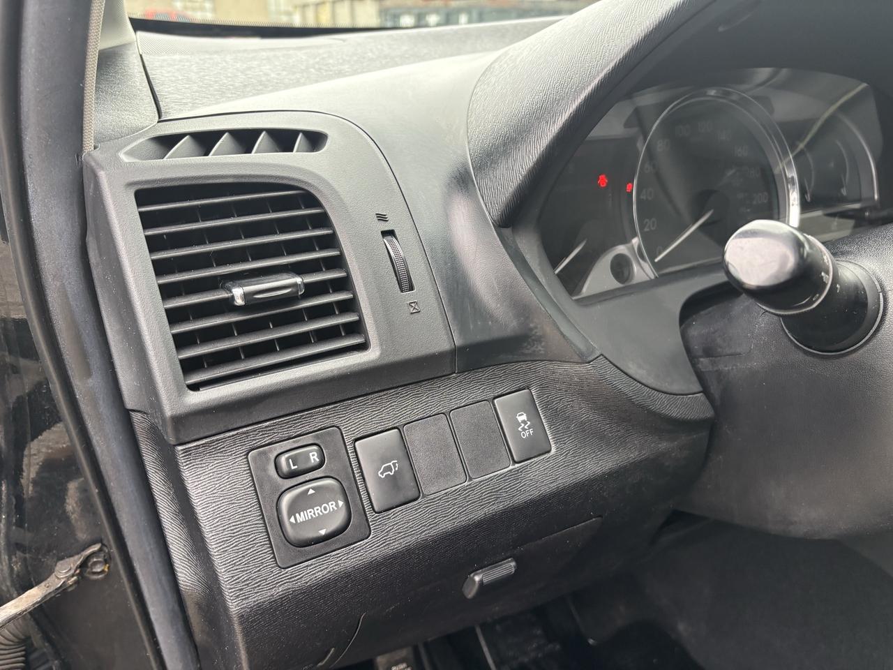 2013 Toyota Venza AWD/V6 Photo