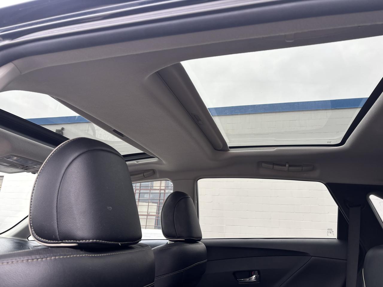 2013 Toyota Venza AWD/V6 - Photo #11