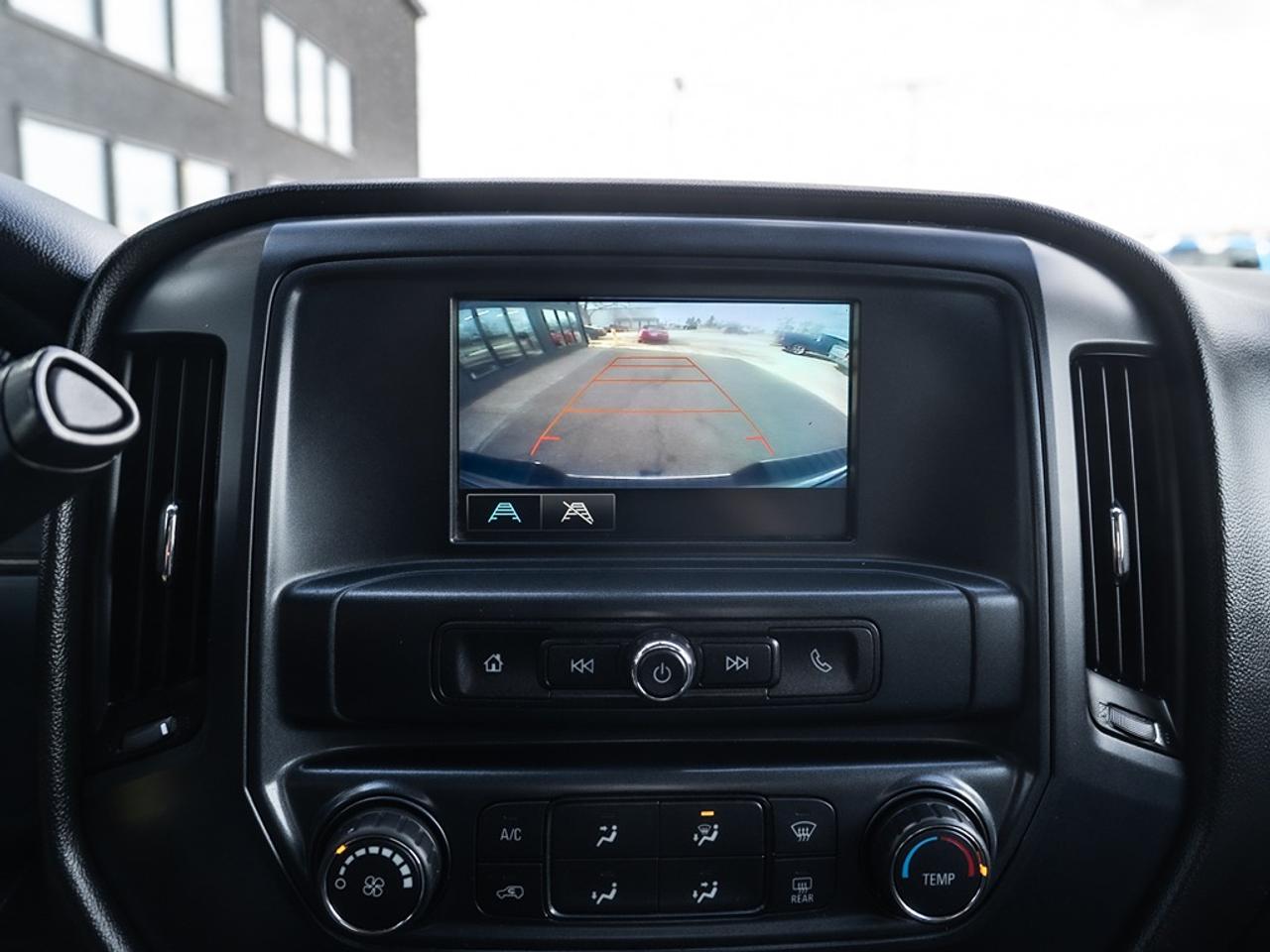 2018 Chevrolet Silverado 2500 4WD Crew CAB Photo37