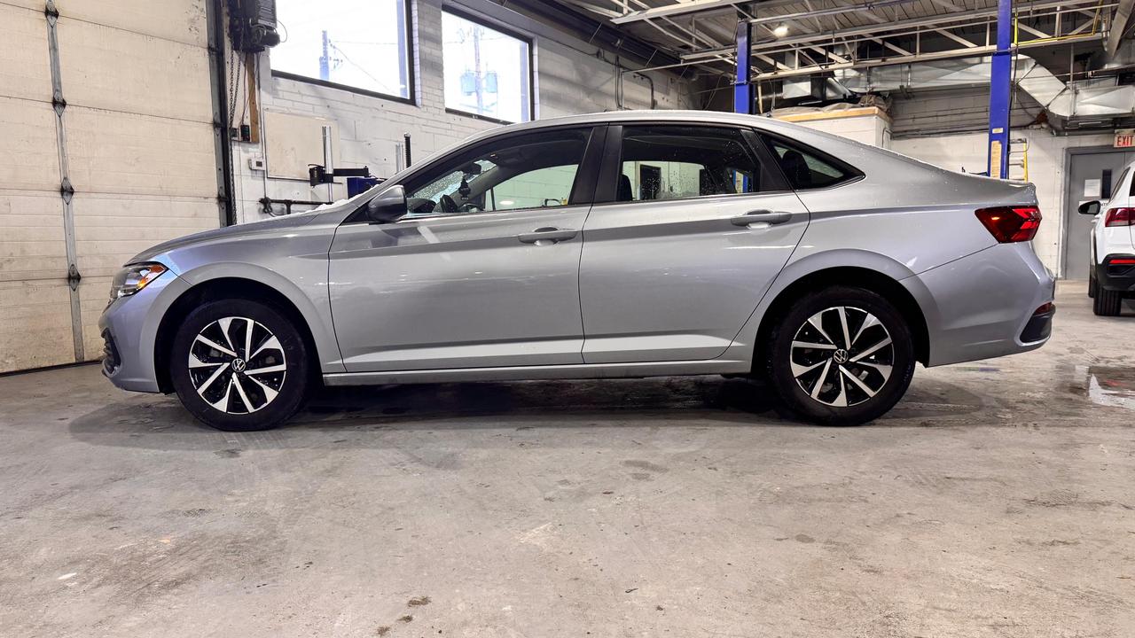 2023 Volkswagen Jetta S Photo