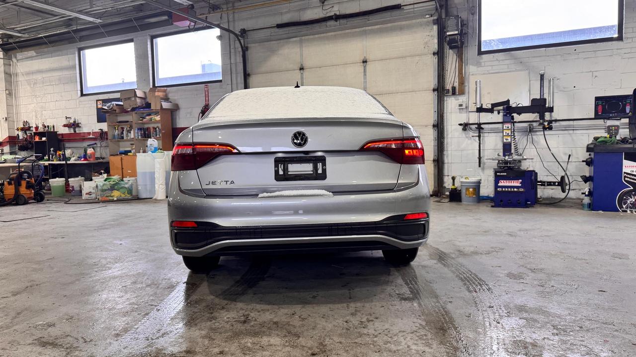 2023 Volkswagen Jetta S Photo