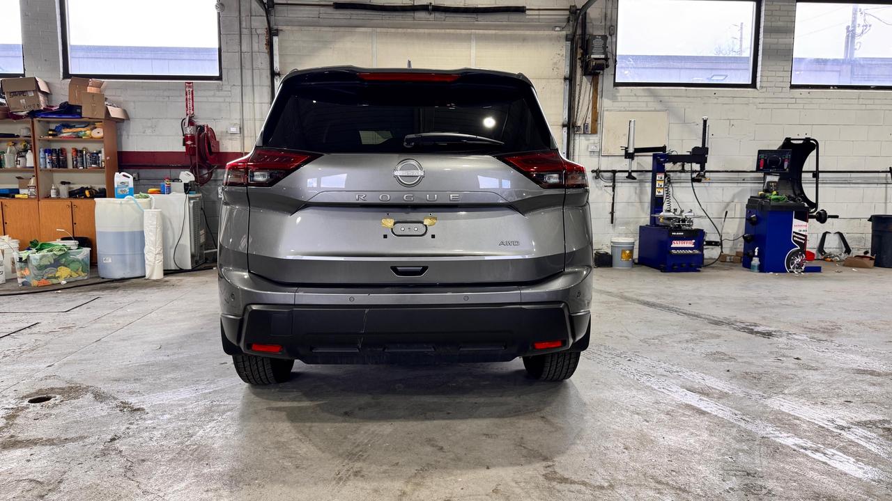 2025 Nissan Rogue S Photo