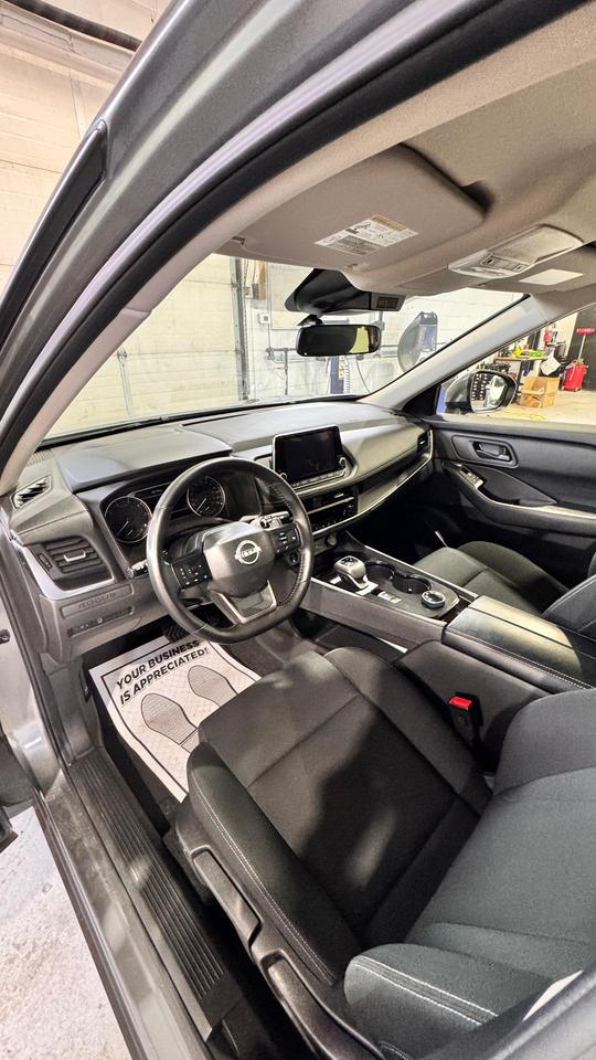 2025 Nissan Rogue S Photo