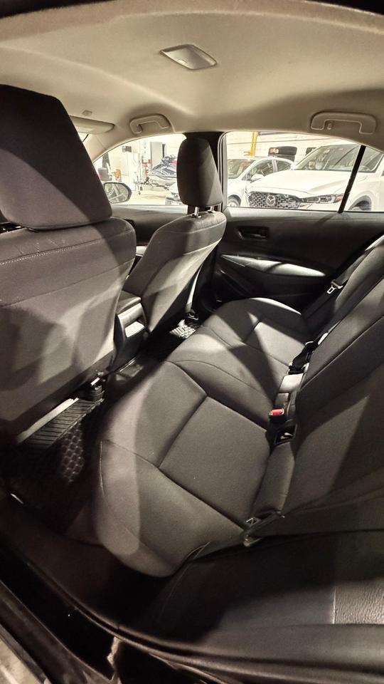 2023 Toyota Corolla LE Photo