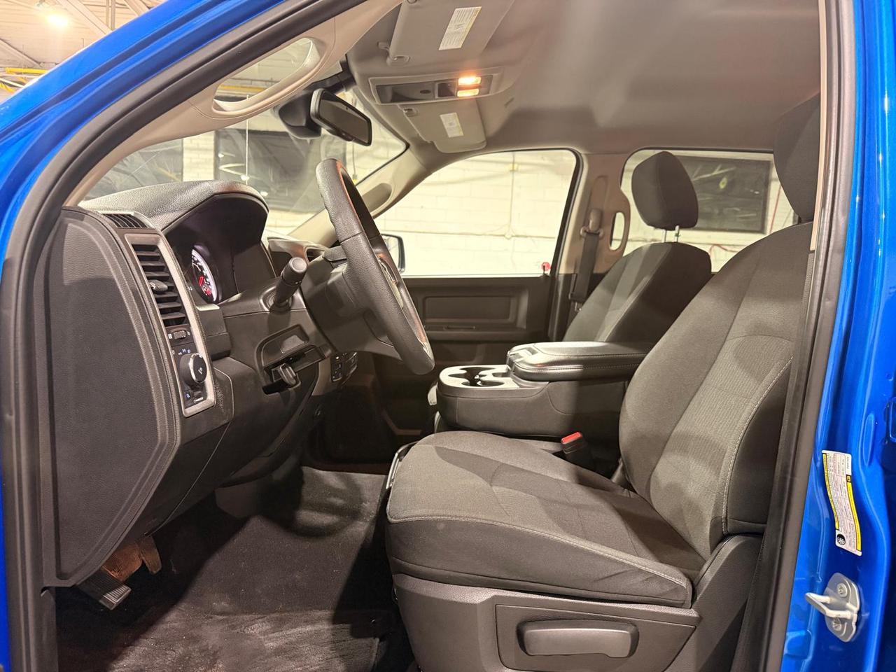 2023 RAM 1500 Classic TRADESMAN Photo