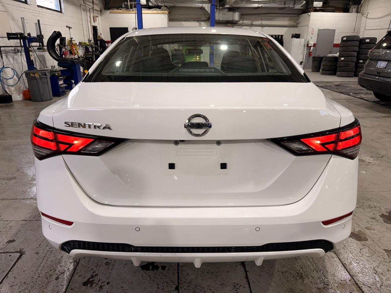 2023 Nissan Sentra S Photo
