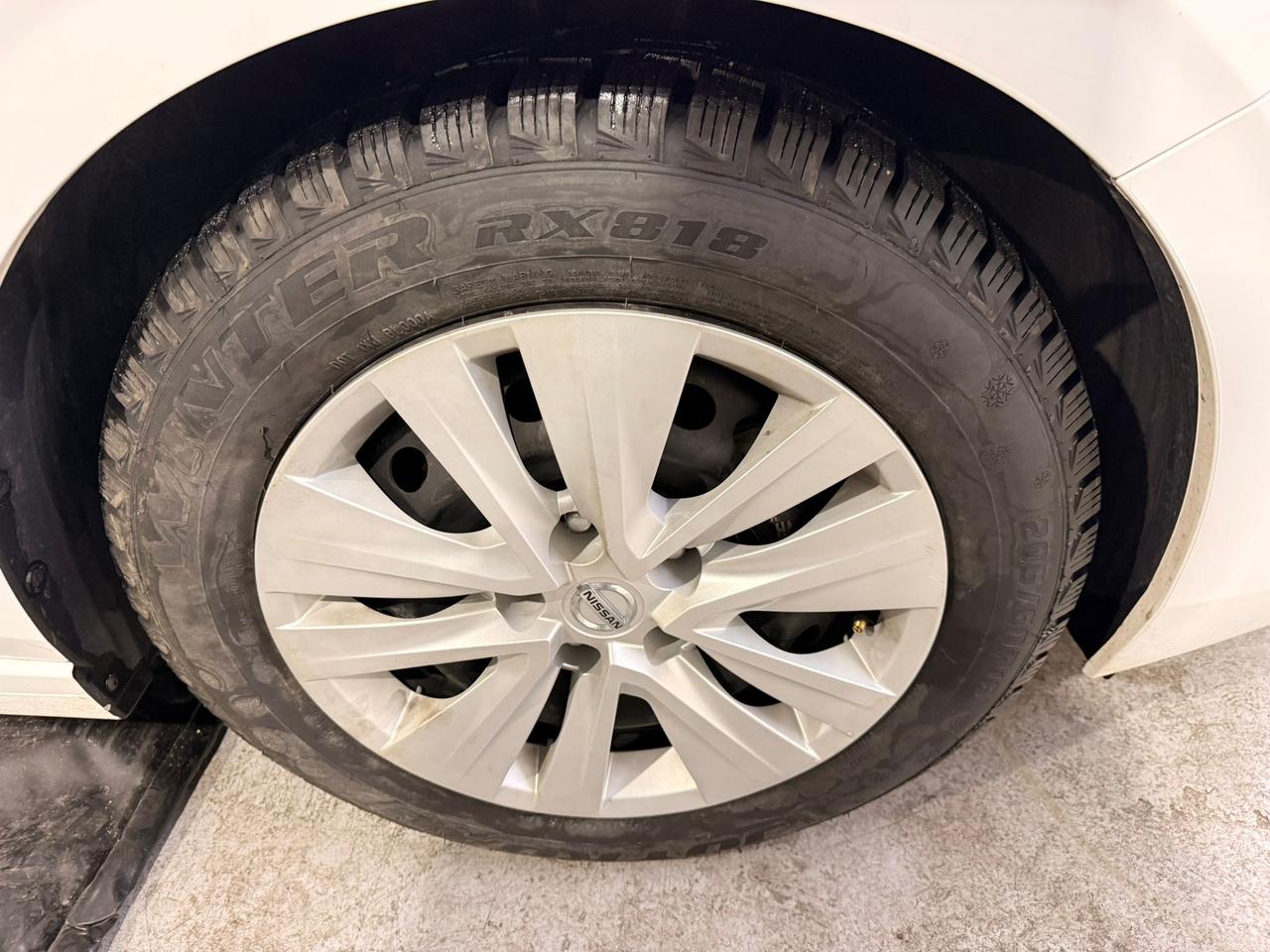 2023 Nissan Sentra S Photo