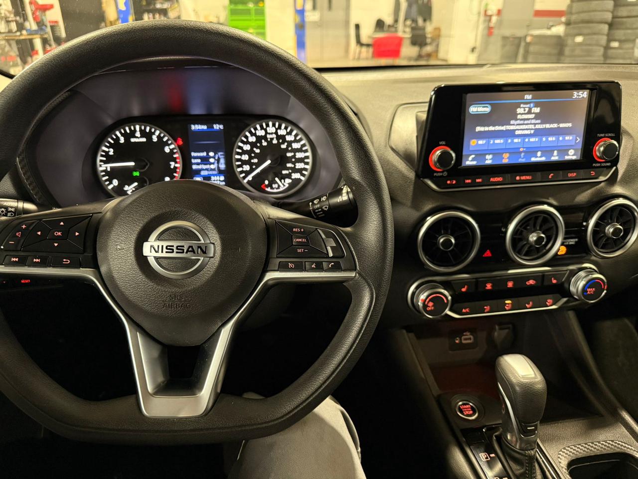 2023 Nissan Sentra S Photo