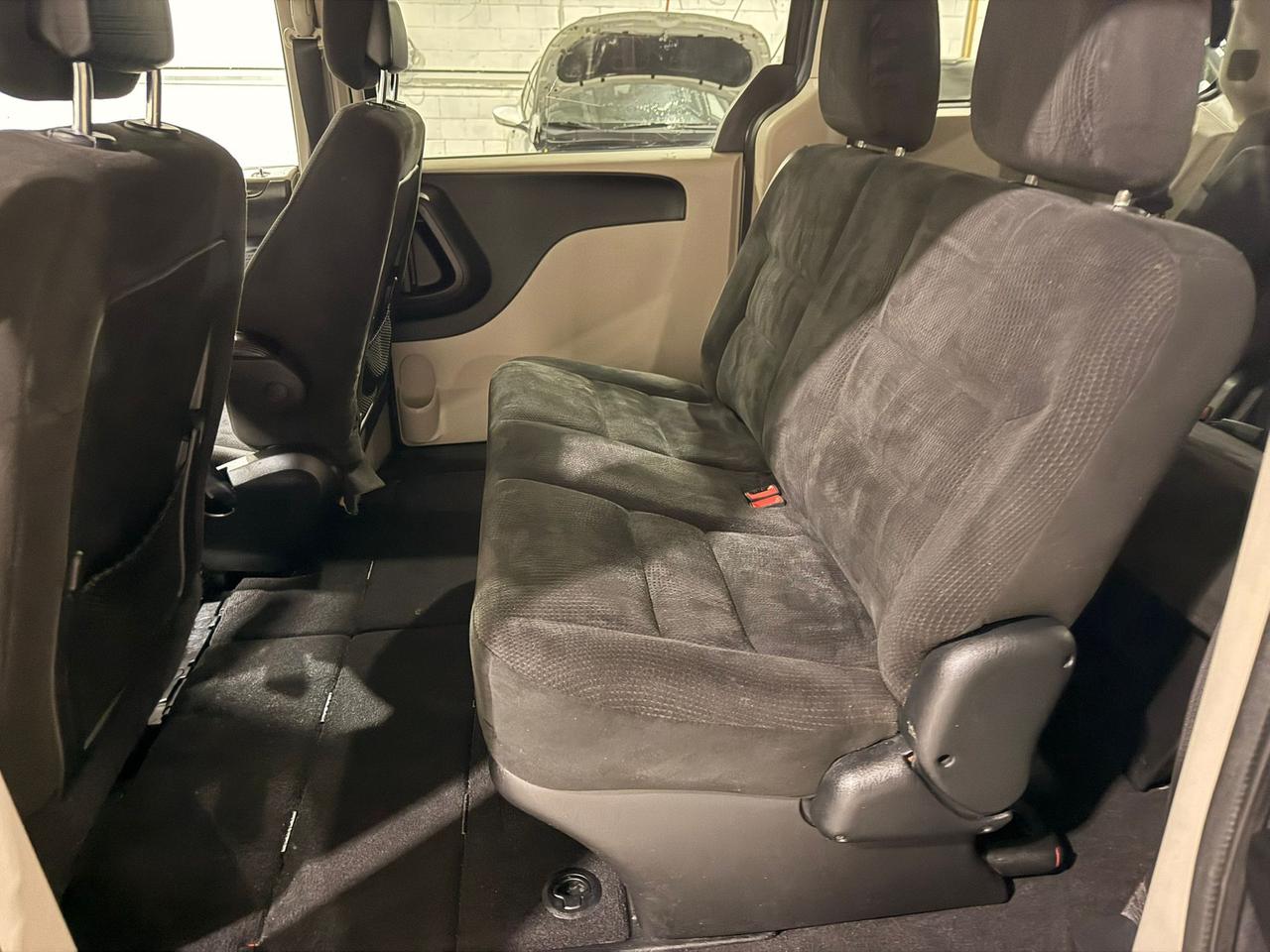 2015 Dodge Grand Caravan SE Photo