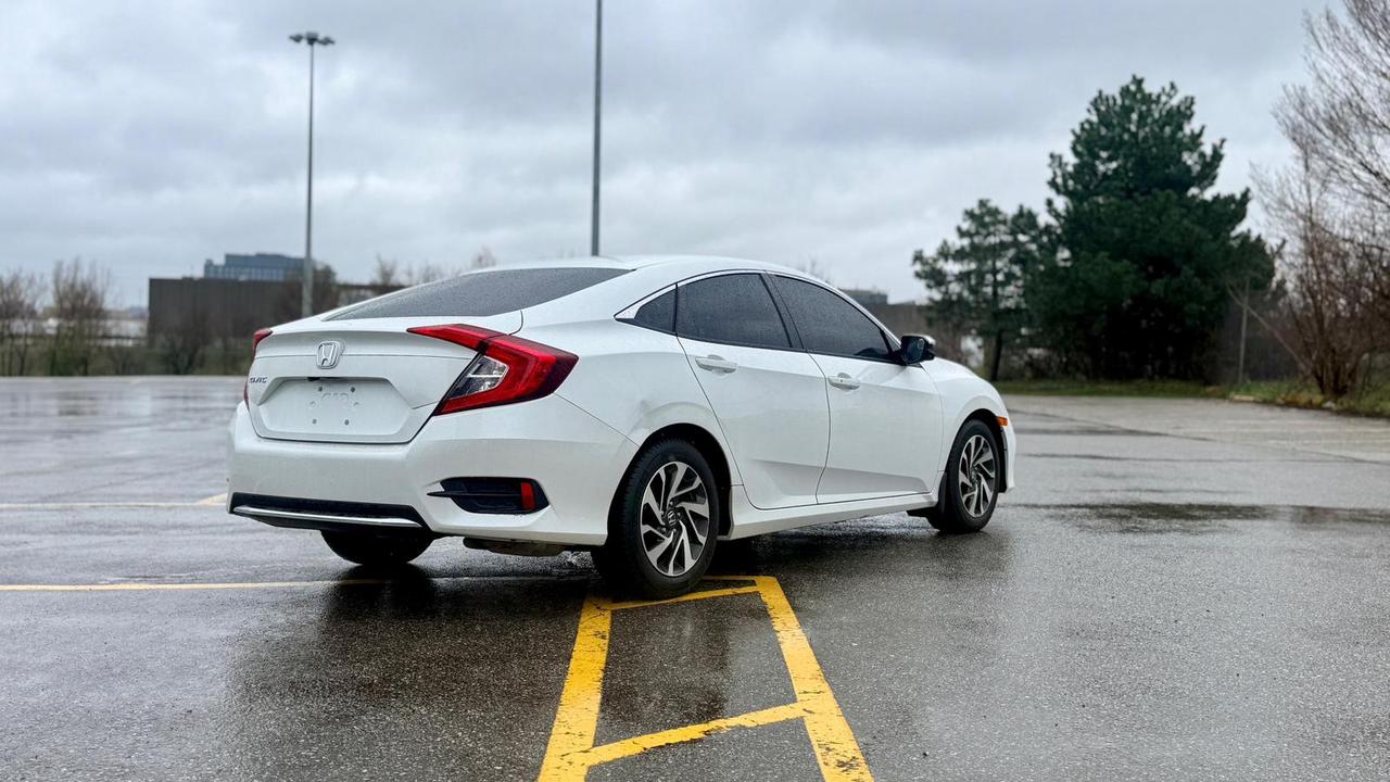 2020 Honda Civic EX Photo