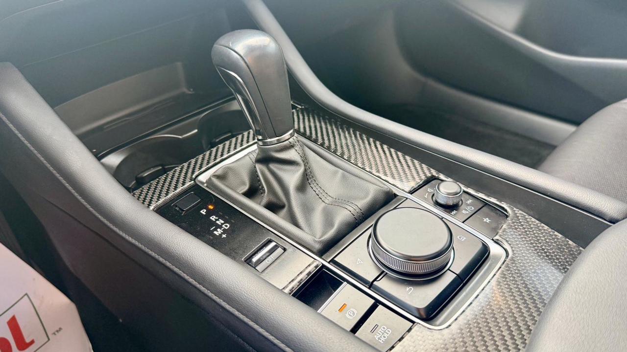 2024 Mazda MAZDA3 GT Photo