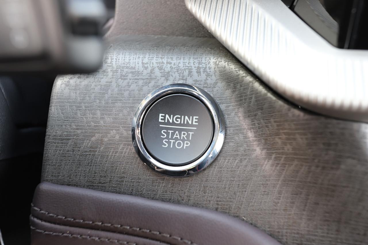 2026 Ford Explorer Platinum 4WD Photo