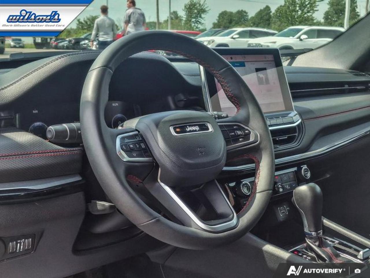 2024 Jeep Compass Trailhawk 4X4 | Sunroof | Leather | Nav | Remote Start | Heated Wheel + Seats | CarPlay | and More ! Photo