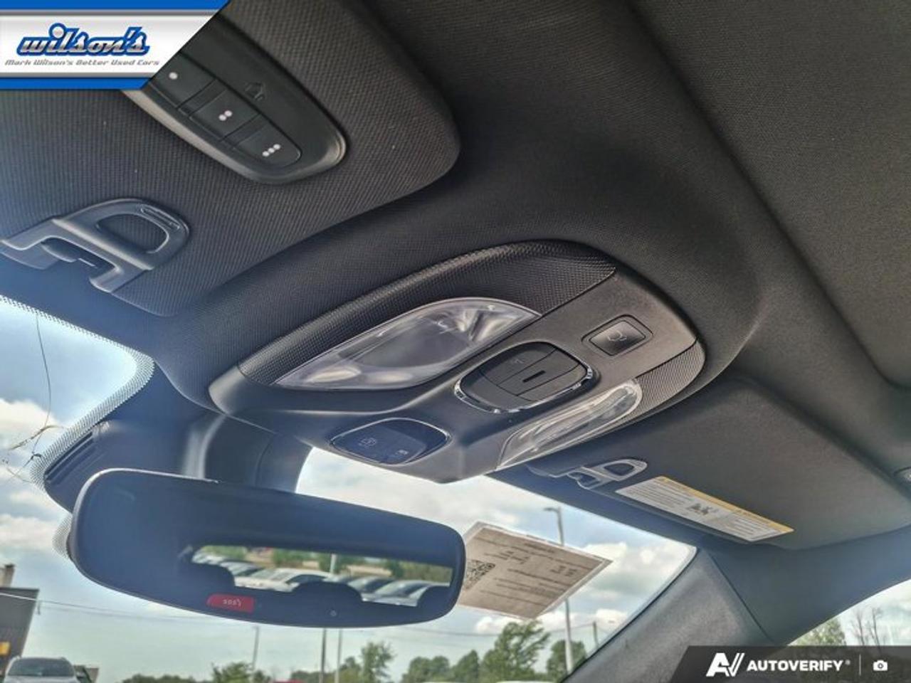 2024 Jeep Compass Trailhawk 4X4 | Sunroof | Leather | Nav | Remote Start | Heated Wheel + Seats | CarPlay | and More ! Photo