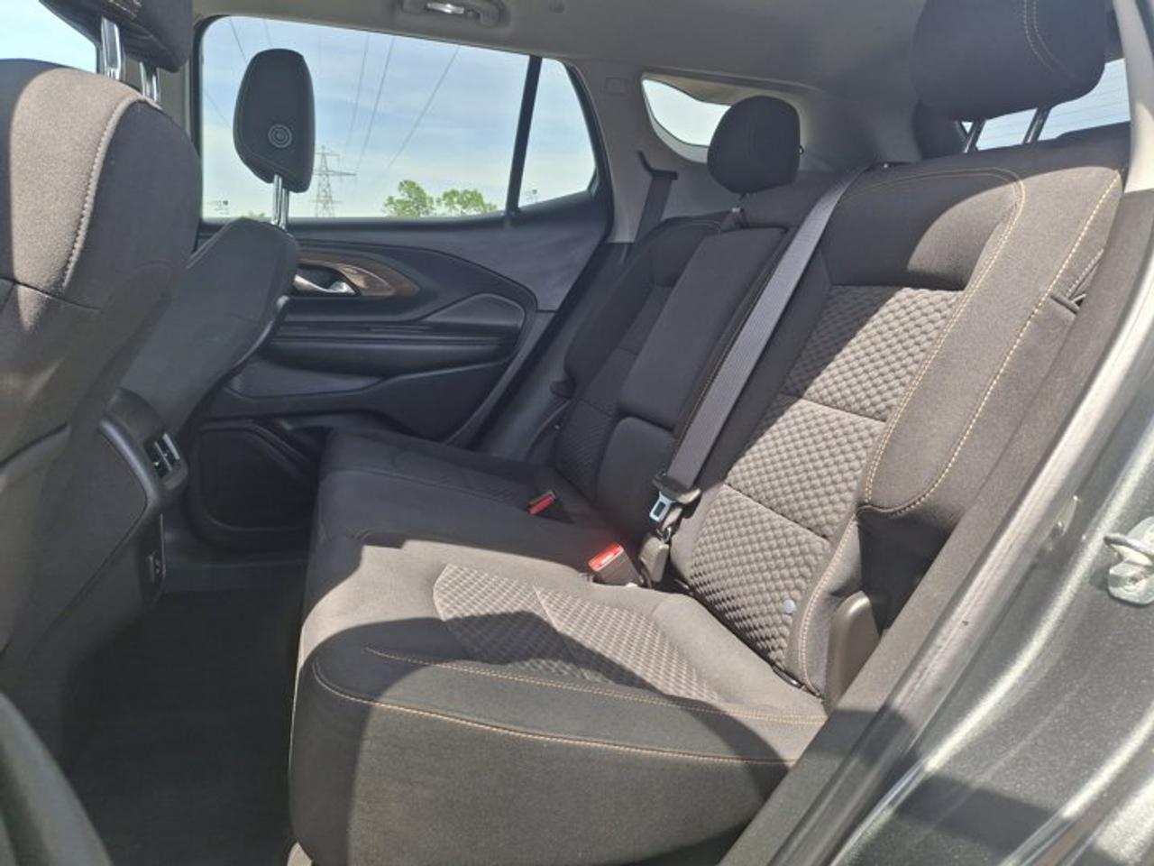 2021 GMC Terrain Heated Seats | Remote Start | CarPlay | Power Seat | Cruise | Rear Cam | and More ! Photo