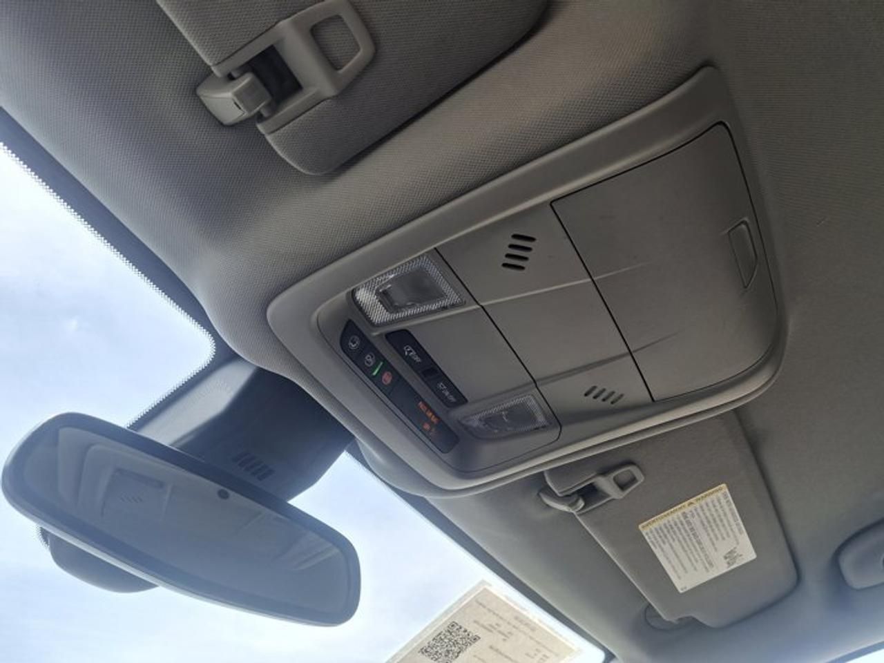 2021 GMC Terrain Heated Seats | Remote Start | CarPlay | Power Seat | Cruise | Rear Cam | and More ! Photo