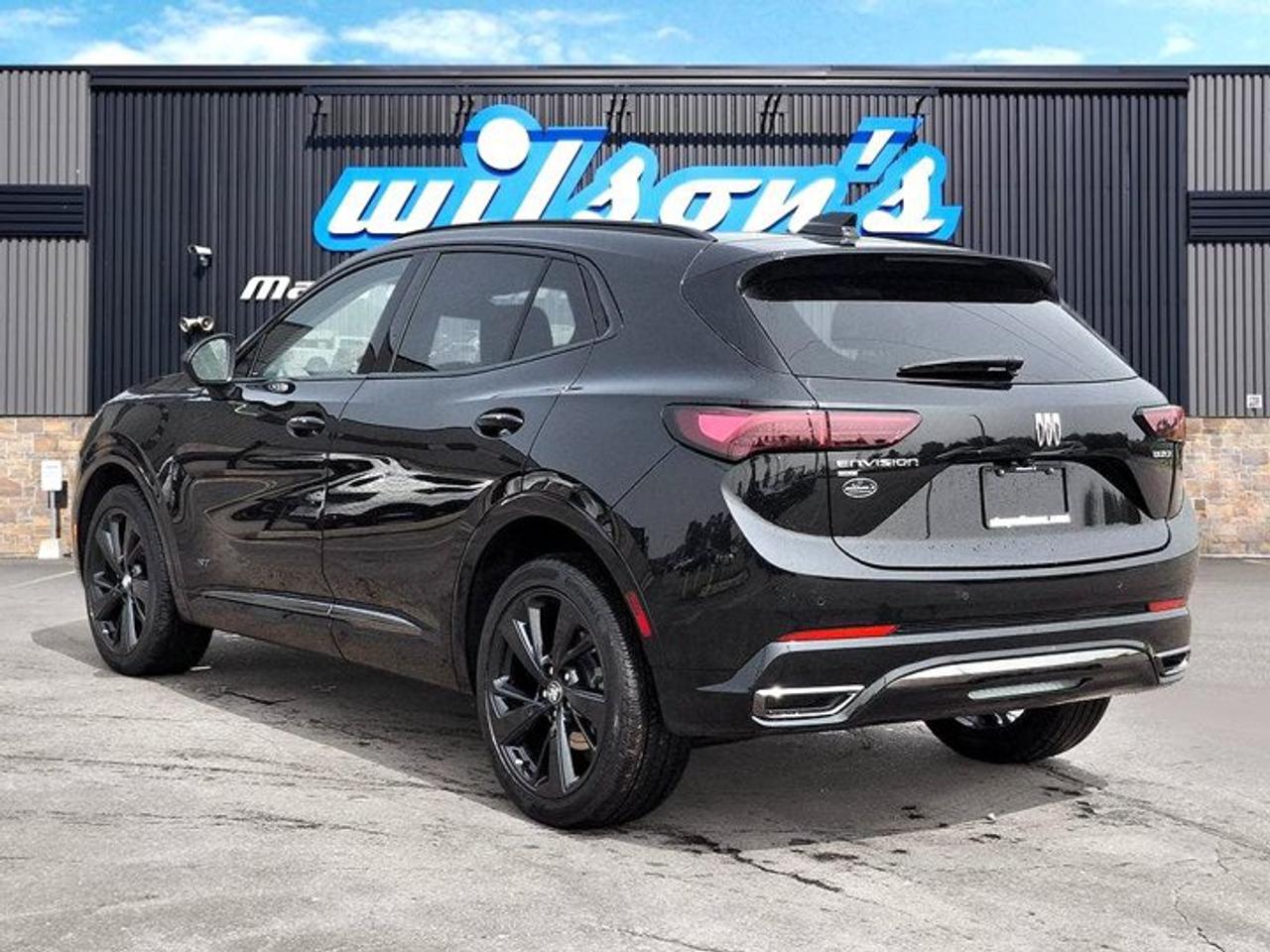 2025 Buick Envision Sport Touring | Pano Roof | Leather | Heated Seats + Steering | Remote Start | and More ! Photo2